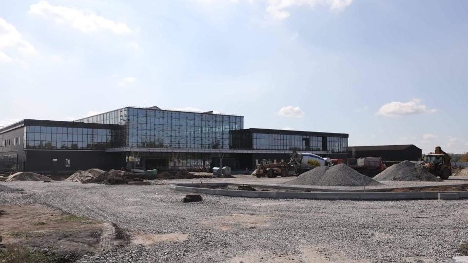 У Запоріжжі продовжується будівництво нового терміналу аеропорту, – ФОТО 