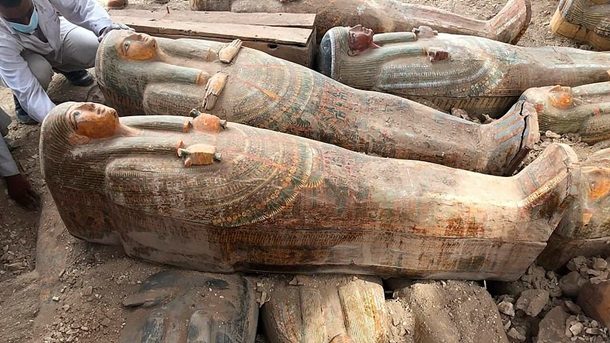В Египте нaшли большой тaйник с сaркофaгaми, – ФОТО