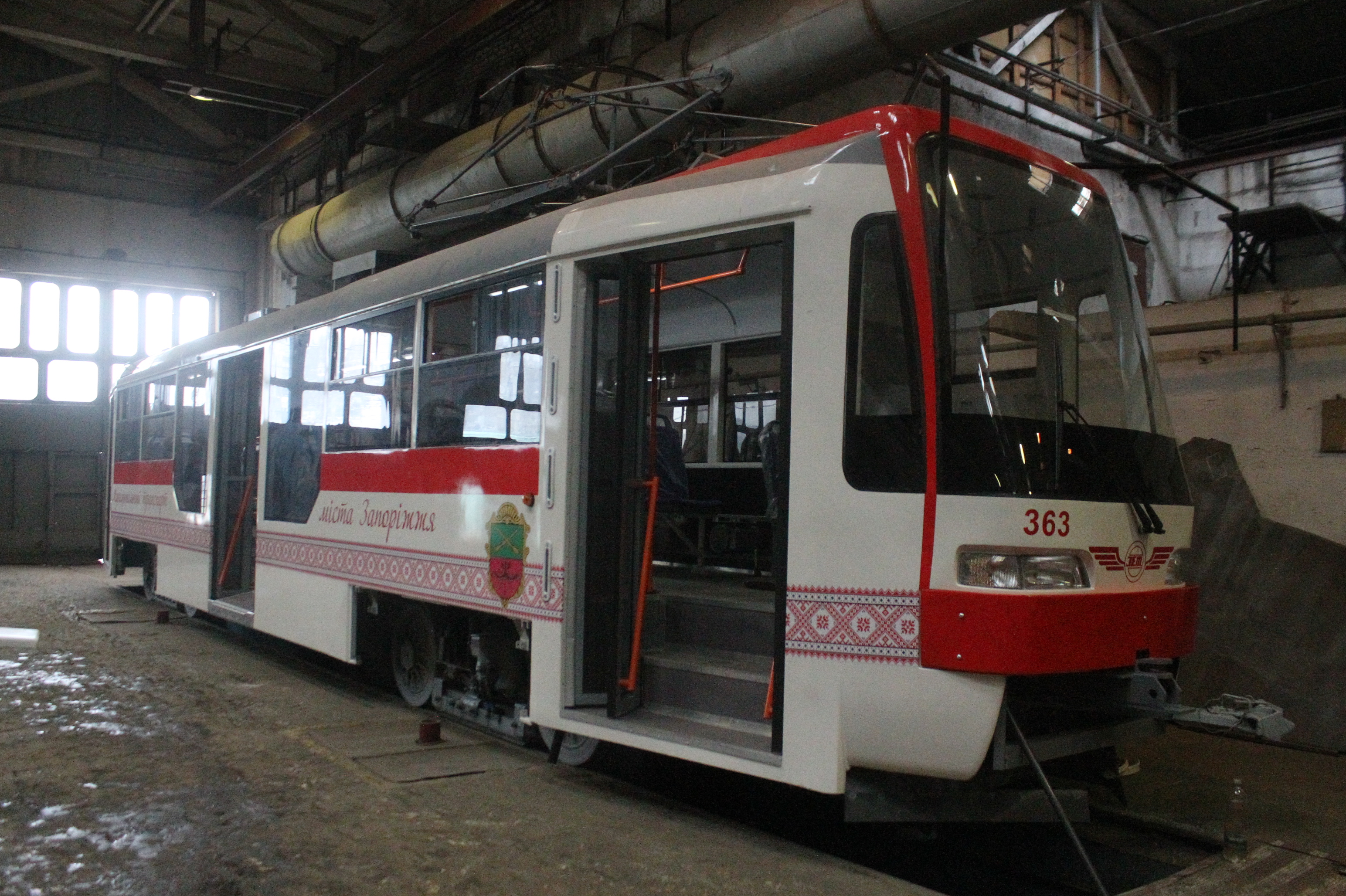 Два нових трамвая запорізького виробництва вийдуть на маршрути на початку грудня, – ФОТО