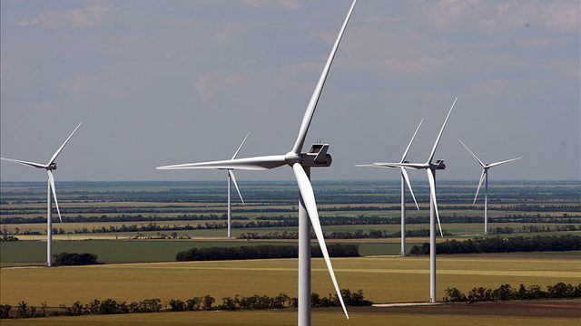 В Запорожской области заработала еще одна ветряная электростанция