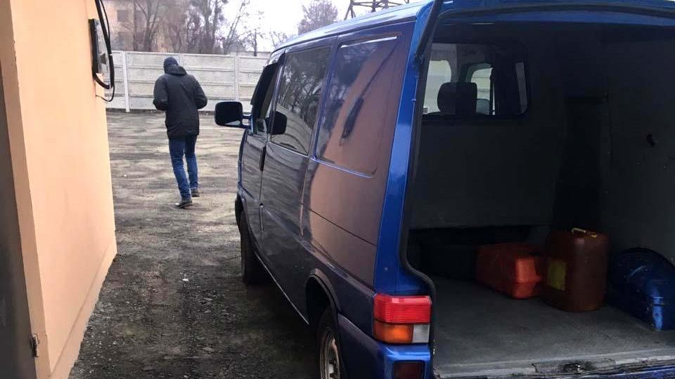 Уроженец Запорожья в розыске угрожал ровенской полиции гранатой, — ФОТО