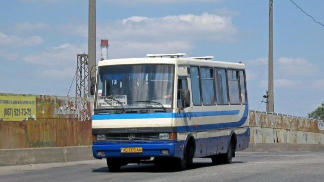 В Запорожской области открыли автобусный рейс на Днепр и почти сразу же закрыли
