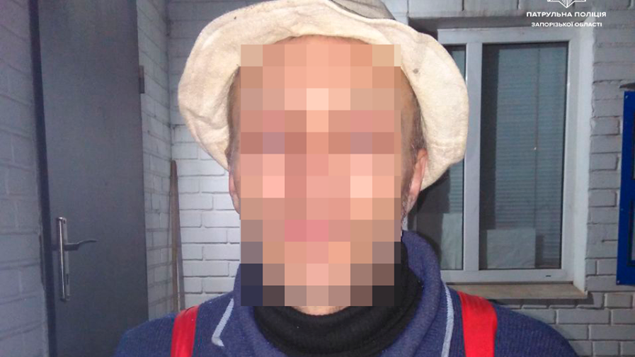 Запорізькі патрульні затримали чоловіка, якого розшукують в Тернополі