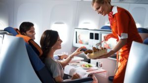 Пасажири авіарейсів Запоріжжя — Київ зможуть купувати їжу та напої на борту