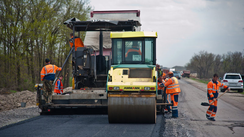 На ремонт дорог в Запорожской области выделят почти миллиард гривен: какие трассы отремонтируют