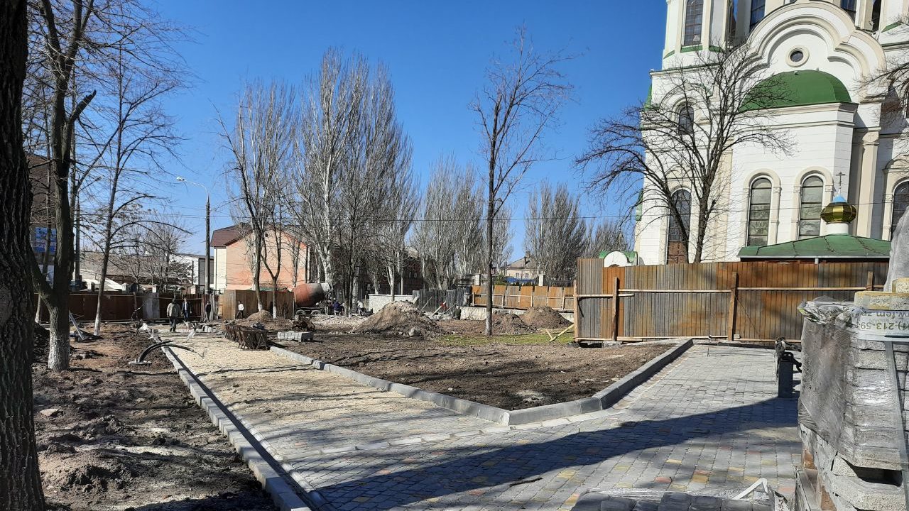 В Запорожье активно строят новый сквер Пионеров: что уже сделали, — ФОТОРЕПОРТАЖ