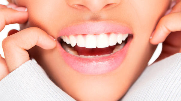 Безметалловые керамические коронки: новое слово в стоматологии