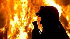 В Бердянске ГСЧС-ники спасли пожилого мужчину из пожара