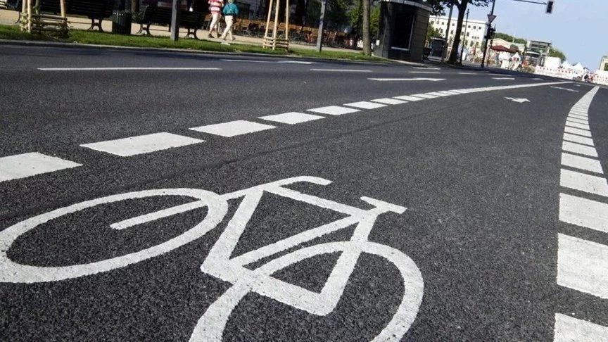 В Запорожье требуют на время карантина создать на улицах временные велодорожки