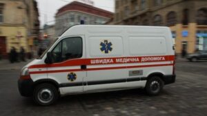 В Запорожье столкнулись мотоцикл и легковушка: пострадал человек