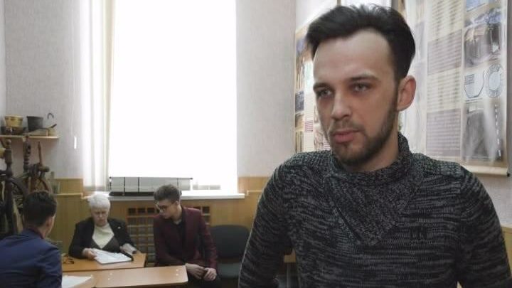 Школу в Бердянську очолив новий директор — один з наймолодших в країні