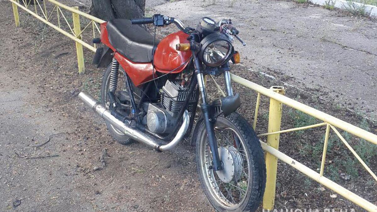 В Запорожской области пьяный мотоциклист разбился в смертельном ДТП, – ФОТО