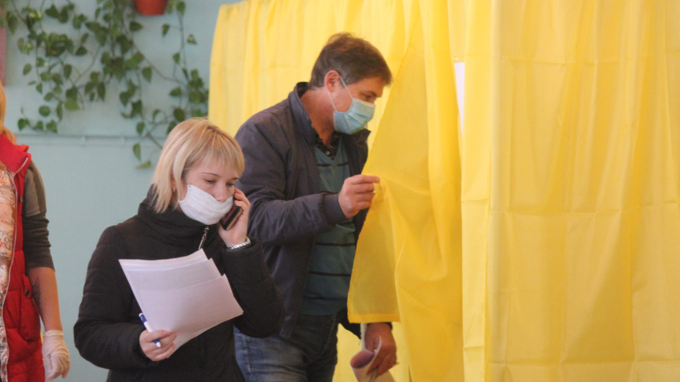 Стало известно, сколько жителей Запорожской области пришли на выборы по состоянию на 15:00