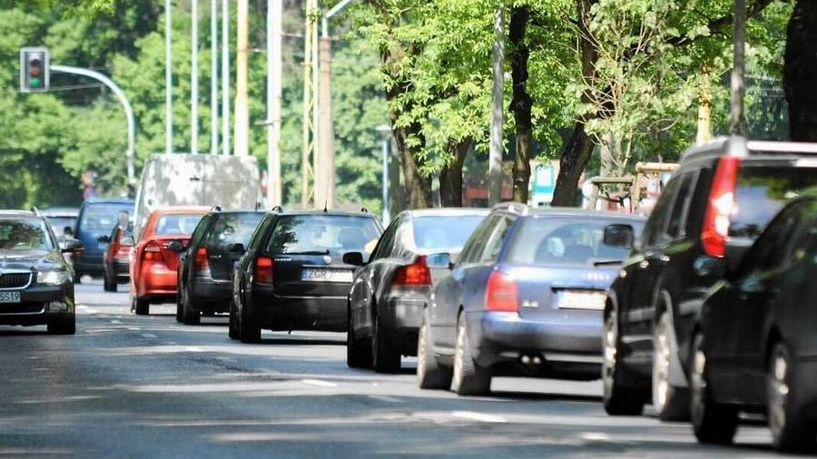 Важно: в Украине изменились правила дорожного движения