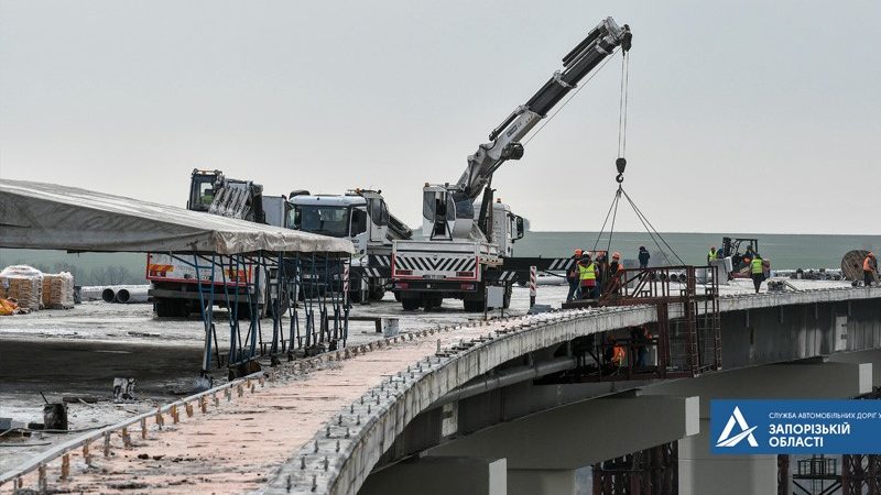 В Запорожье до конца года запустят движение по новому мосту на Бабурку: что уже сделано, – ФОТОРЕПОРТАЖ