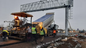 На дорогах Запорожской области устанавливают комплексы для взвешивания фур на ходу, — ВИДЕО