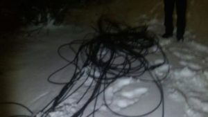 В Запорожье задержали мужчину, который воровал кабель из коммуникационных колодцев, – ФОТО