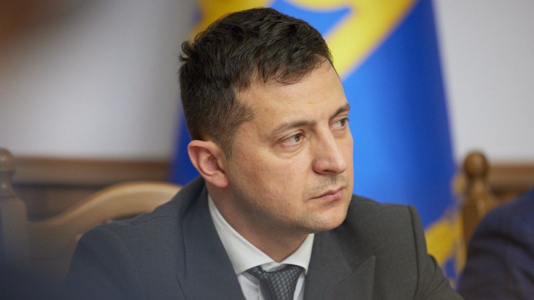 Президент Украины отметил наградой врача из Запорожья