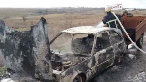 В Запорожской области по дороге к селу вспыхнула машина, – ФОТО
