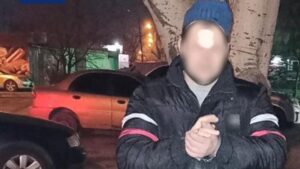 В центре Запорожья задержали неадекватного пьяного мужчину, который устроил стрельбу на проспекте, – ФОТО