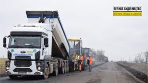 В Запорожской ОГА хотят взять по 100 миллионов гривен в кредит для ремонта дорог в районах