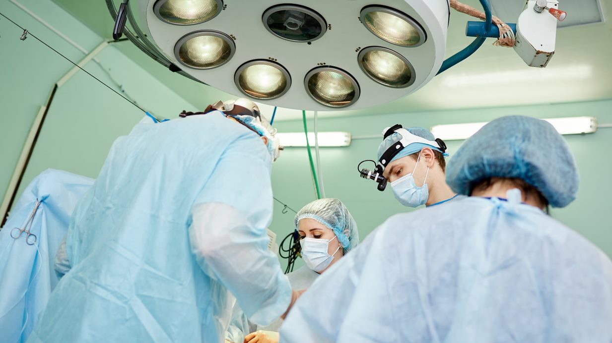 В Запорожской областной больнице провели уникальную операцию на открытом сердце, – ФОТО