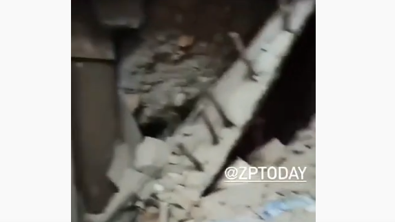 В Запорожье в здании обрушился потолок: пострадал человек, – ВИДЕО