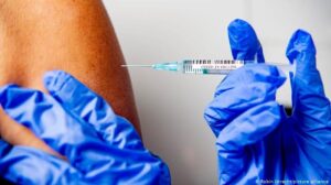 Более 5 тысяч запорожцев вакцинировались от коронавируса за сутки