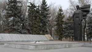 У Запоріжжі вандали осквернили пам'ятник «Скорботна мати»