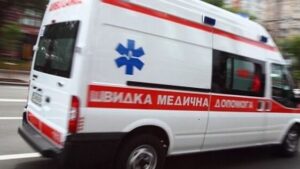 В Запорожской области мужчина упал с 2,5-метровой высоты
