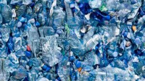 В Запоріжжі збирають гроші на створення майстерні з переробки пластику