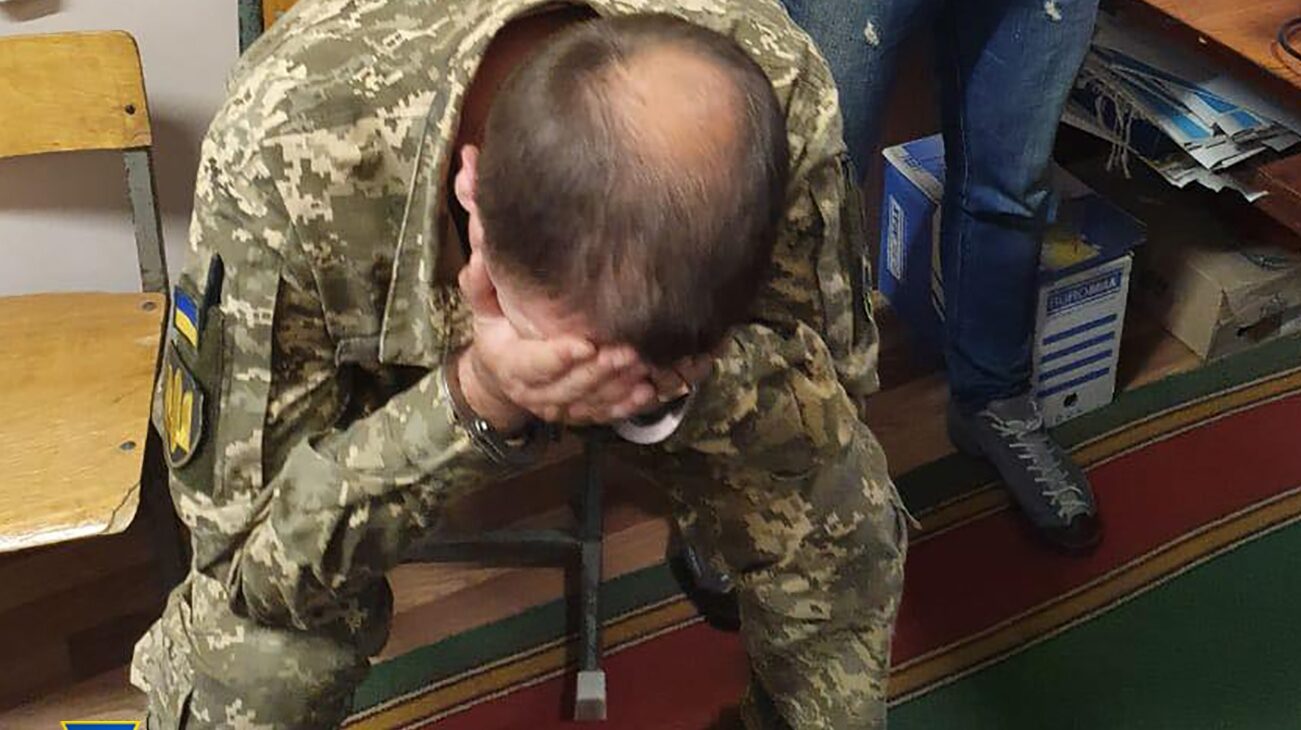 В Запорожской области СБУ задержала на взятке замначальника одного из военных комиссариатов области