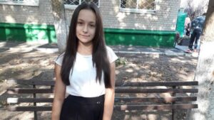 Внимание: в Мелитополе разыскивают пропавшую школьницу