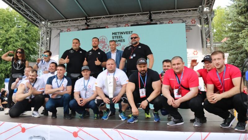 Найсильніша людина України провела у Запоріжжі спортивне змагання металургів і гірників, – ФОТО