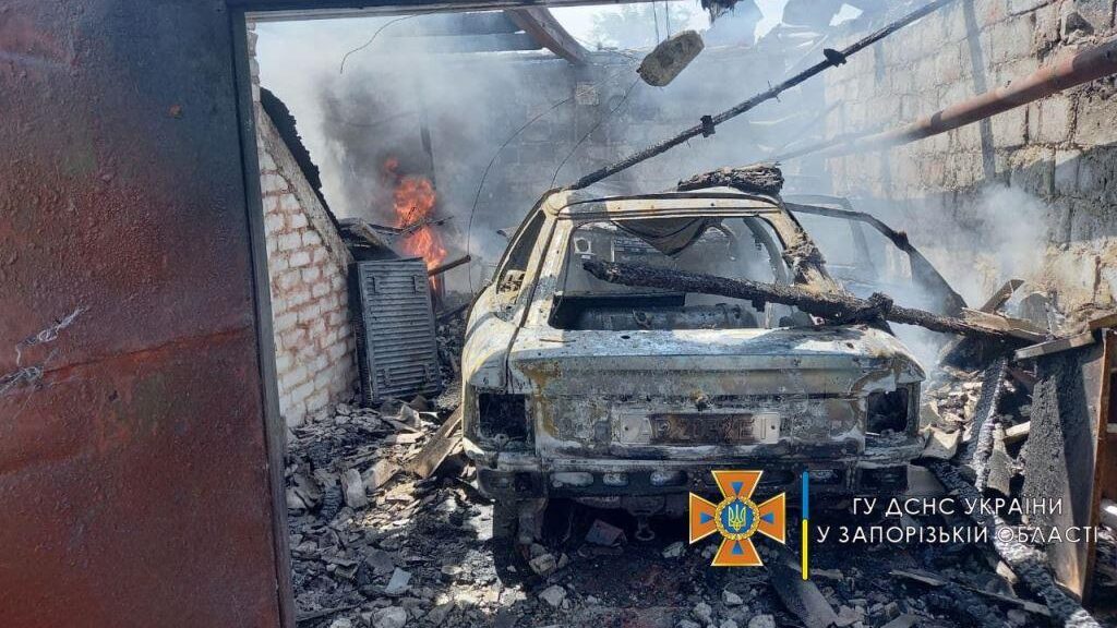 В Запорожской области в гараже сгорело авто
