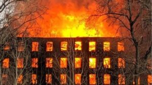 В Бердянске в жилом доме произошел пожар