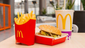 В центрі Запоріжжя відкрили найсучасніший McDonald’s у місті