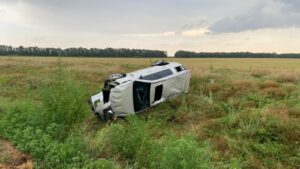 В Запорізькій області знайшли Cadillac після ДТП: водія або пасажирів шукають