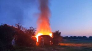 У Пологівському районі  вогнеборці ліквідували пожежу у господарчій споруді
