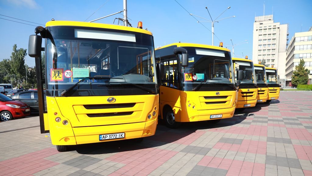 Громады Запорожской области получили еще 5 школьных автобусов производства завода ЗАЗ, – ФОТОРЕПОРТАЖ