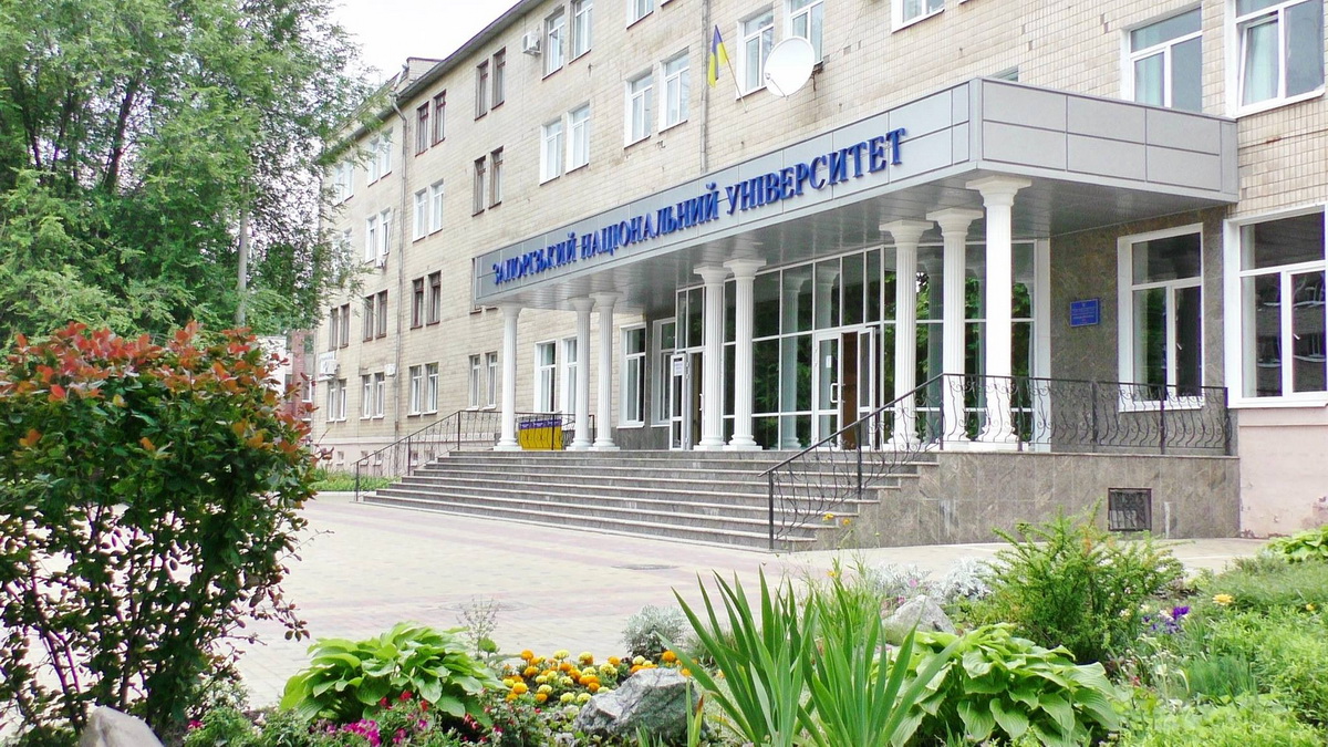 Один из крупнейших университетов Запорожской области пошел на дистанционку