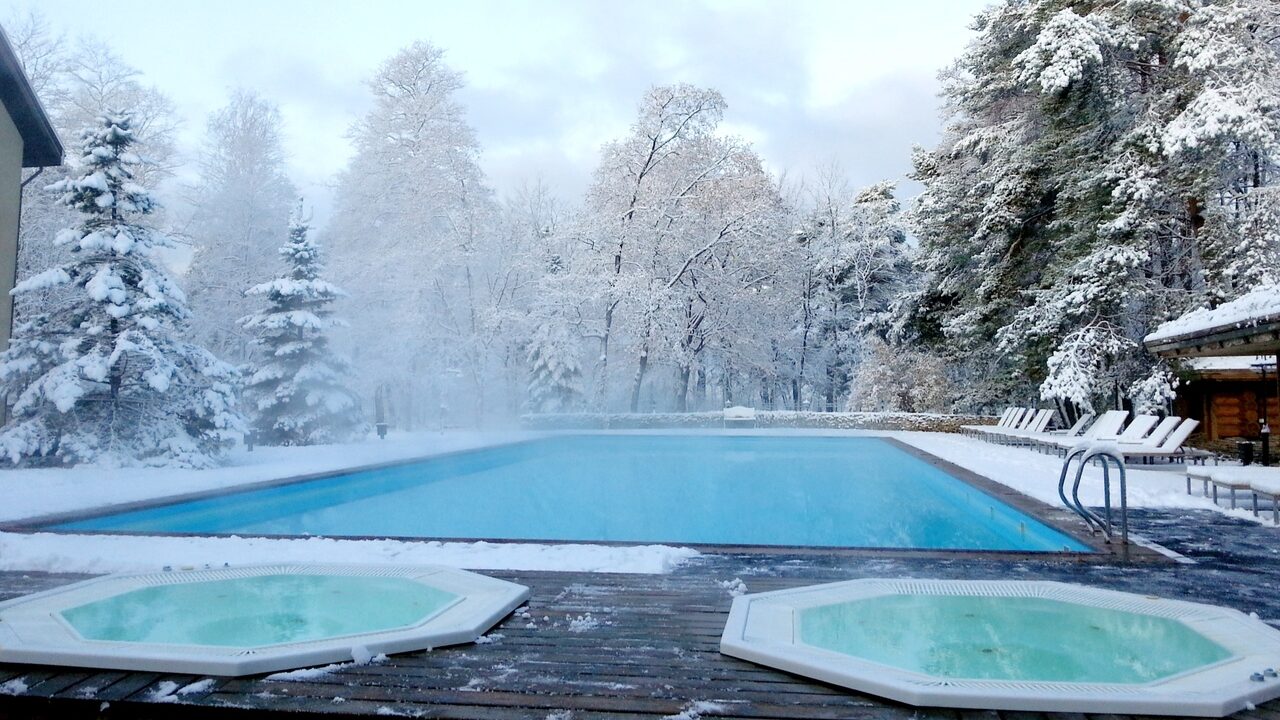 Все, что нужно знать о зимнем бассейне: делится опытом Импербуд