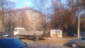 В Вознесеновском районе Запорожья снесли дряхлый киоск, — ФОТО