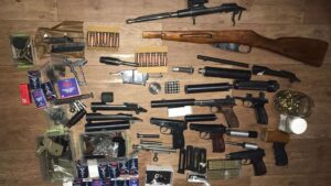 В Запорожье полицейские обнаружили склад огнестрельного оружия, - ФОТО