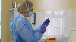 Более 6 тысяч запорожцев вакцинировались от коронавируса за последние 24 часа