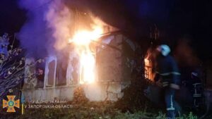 У Запорізькій області через пожежу вщент згорів будинок, – ФОТО 