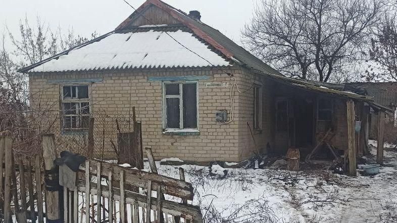 В Запорожской области пожар в доме унес жизнь женщины, - ФОТО