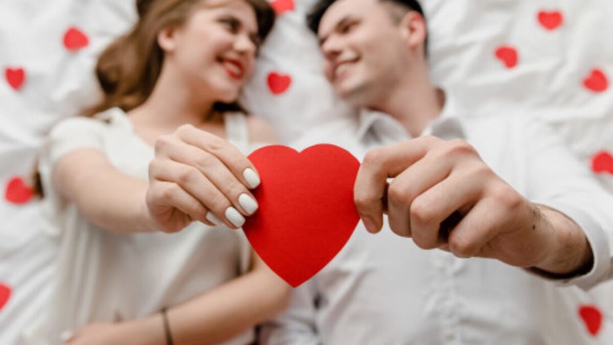 Романтический сюрприз: что приготовить любимой на 8 Марта