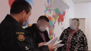 В Бердянске под суд пойдут работницы турагентств, которые продавали поддельные ПЦР тесты