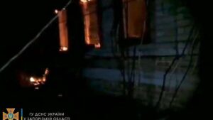 В Запорожской области два часа тушили пожар на территории дачного кооператива, - ФОТО